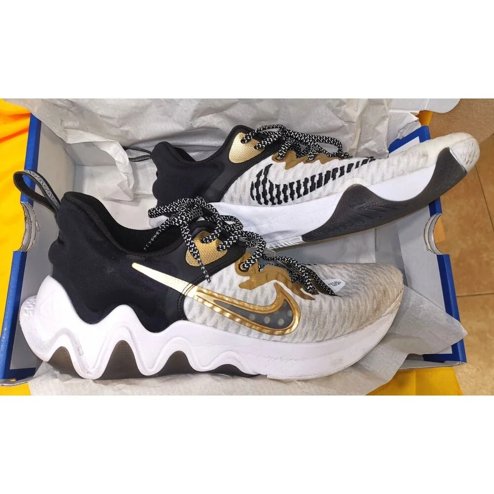 Pre owned in box Men Nike Giannis Immortality Championship Shoes Size 13